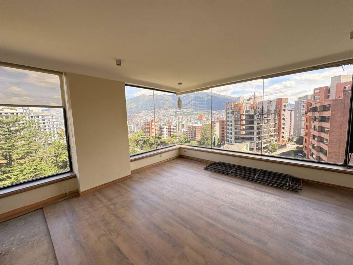 Venta Departamento Bossano y González Suárez — imagen 8