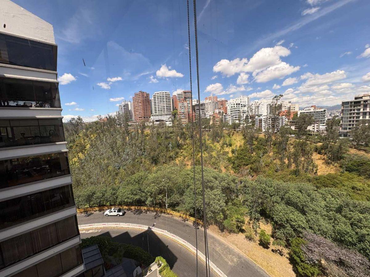 Venta Departamento Bossano y González Suárez — imagen 3