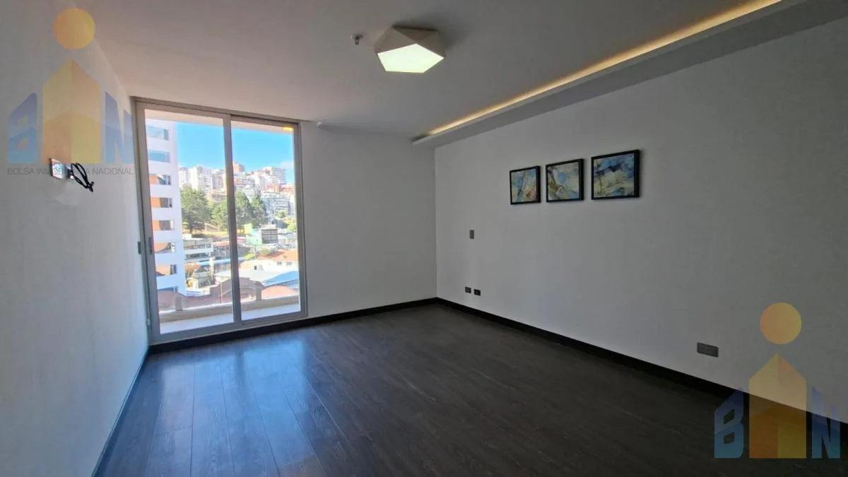 Vendo Elegante Suite Sector Carolina Excelente Oportunidad — imagen 2