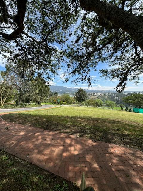 1500 m², Vista, Seguridad, Vivir en Cumbaya La Quinta — imagen 5