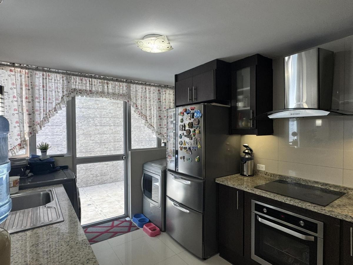 Venta Casa de 3 Dorm. Al Norte de Quito en San Fernando - Quito — imagen 7