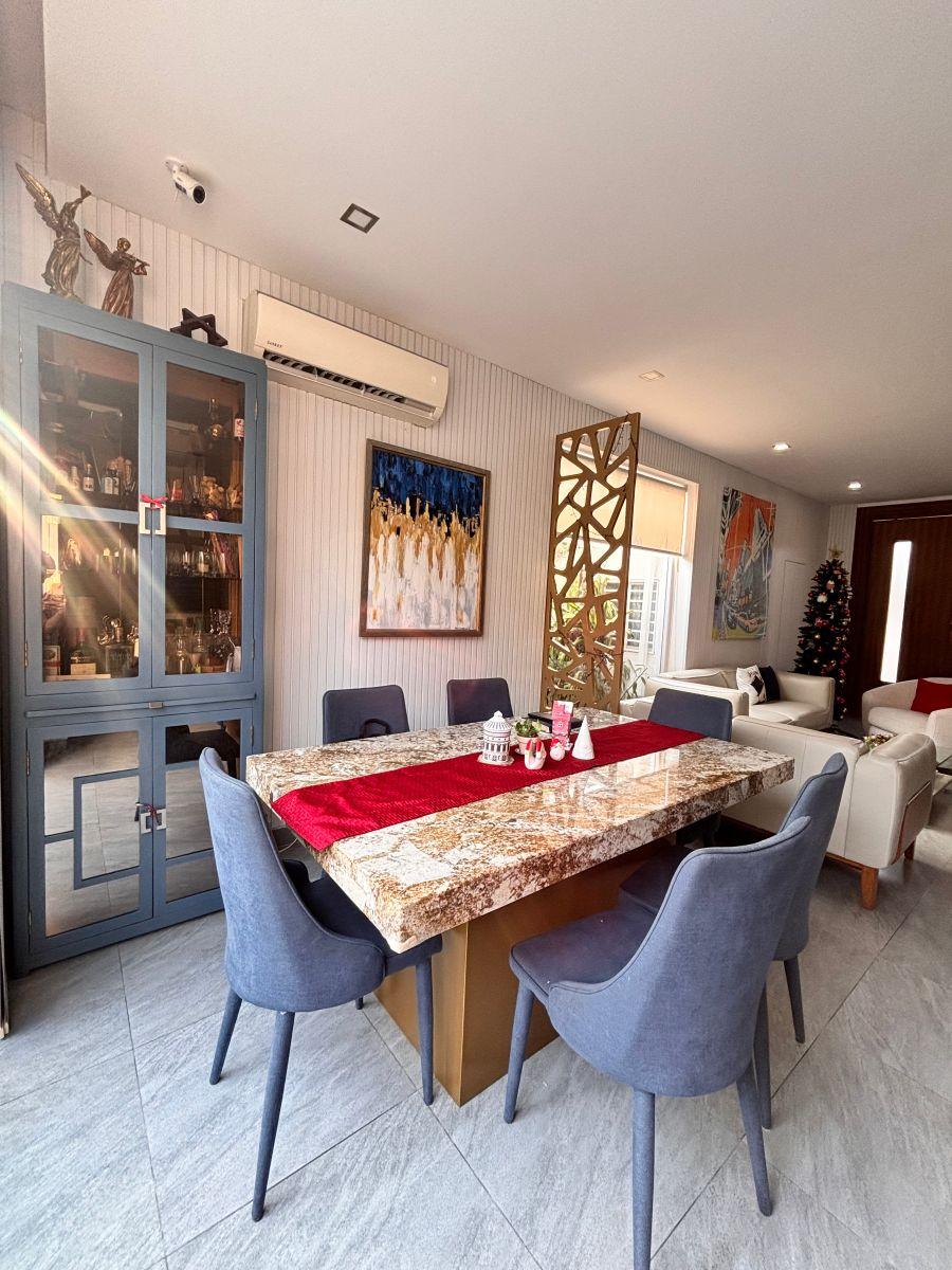 Casa Remodelada en Venta - Ciudad Celeste, Guayas — imagen 6