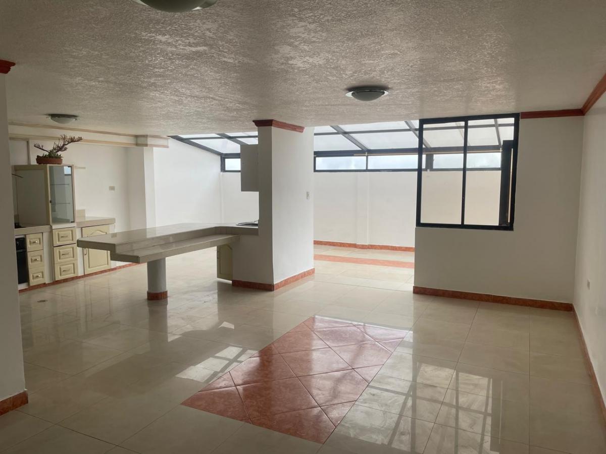 Venta Departamento, 2 Dorm., Iñaquito Alto — imagen 9