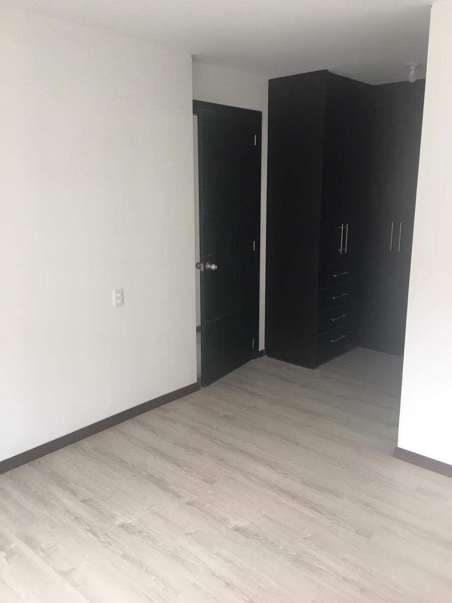 Vendo Departamento de Tres Dorm. con Balcon en Carcelen — imagen 2