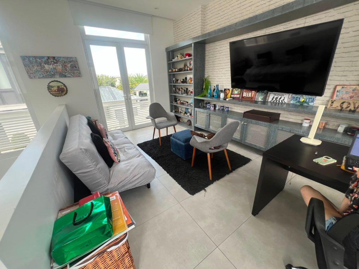 En Venta – Hermosa Casa en Aires de Batán, Guayas — imagen 3