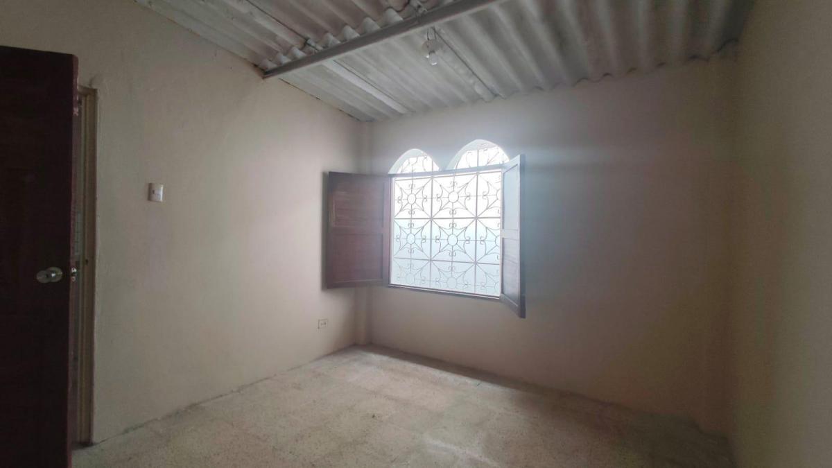Casa en Venta, Sauces 5, Norte de Guayaquil, Irir, Guayas — imagen 5