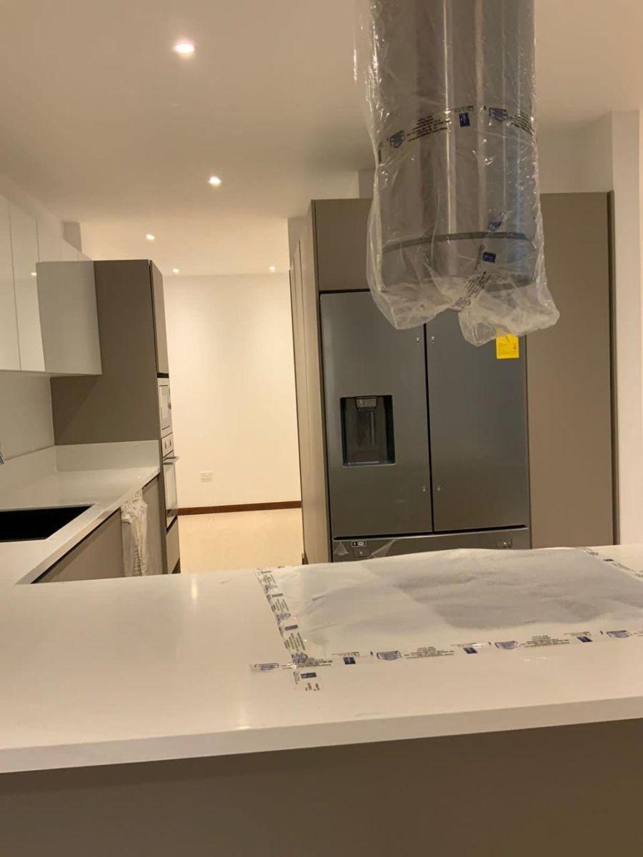 Departamento de Lujo en Venta - Tumbaco — imagen 10
