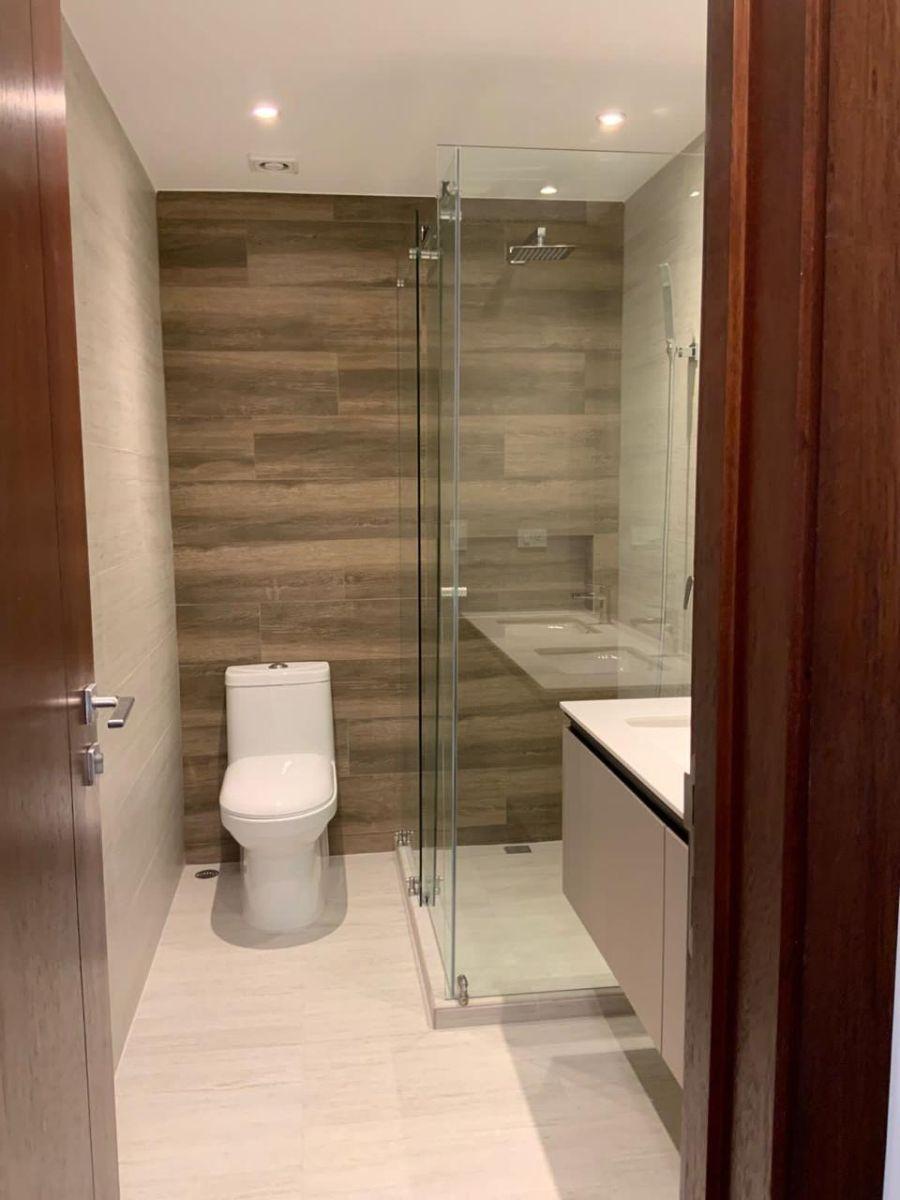 Departamento de Lujo en Venta - Tumbaco — imagen 2