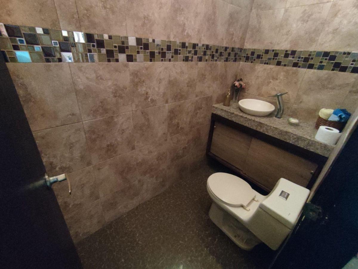 Casa Independiente de Venta en Portoviejo, Manabí — imagen 7