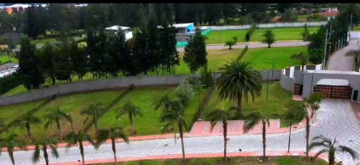 Terrenos de Venta Puembo Alto/ Cerca Colegio Einstein, Americano — imagen 6
