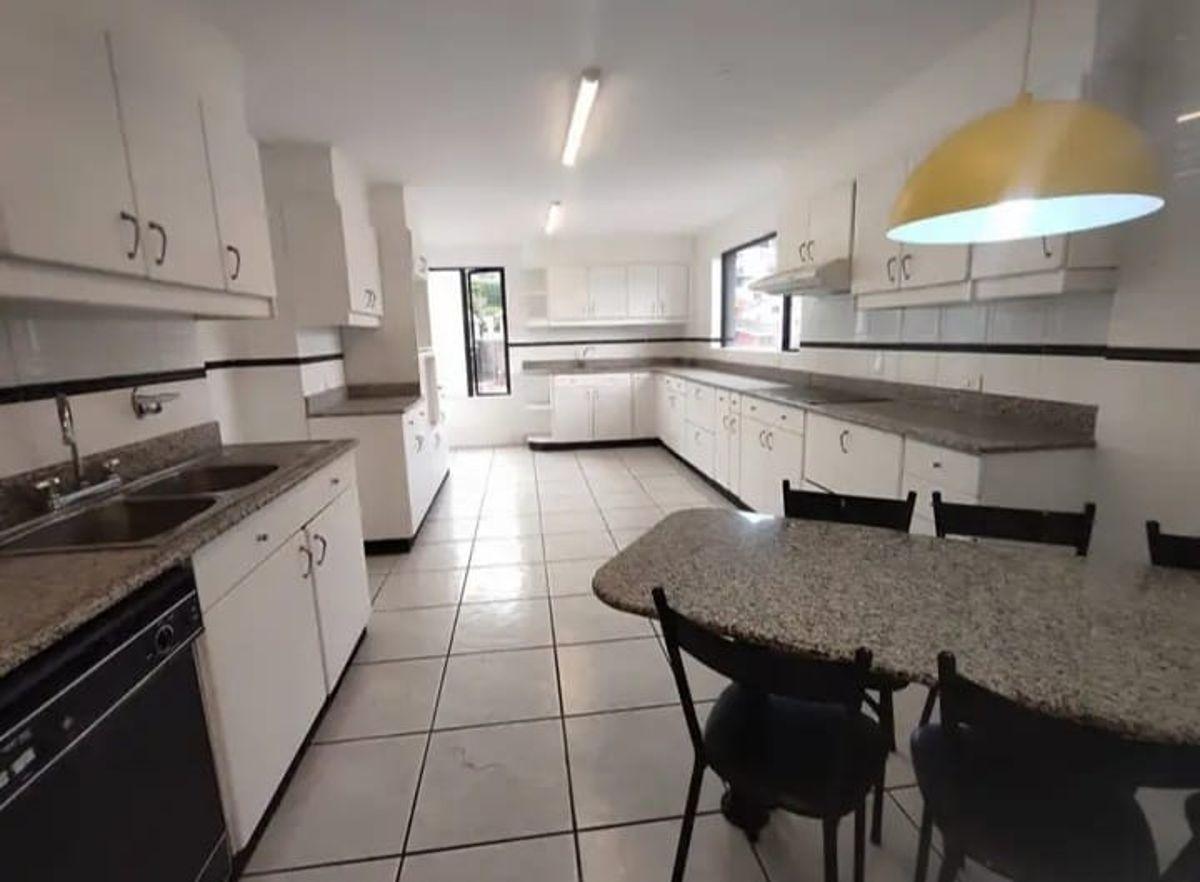 Departamento en Venta - Granda Centeno - Norte de Quito — imagen 1