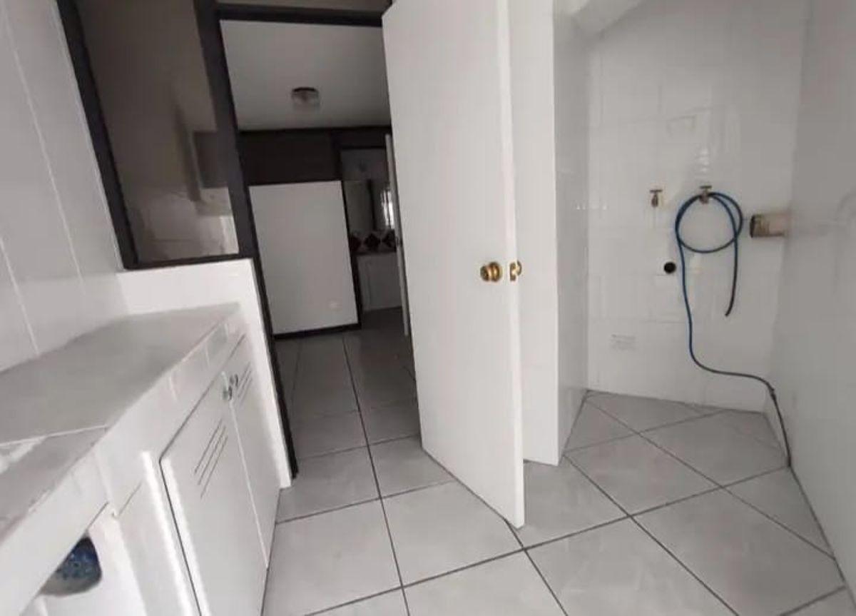 Departamento en Venta - Granda Centeno - Norte de Quito — imagen 2