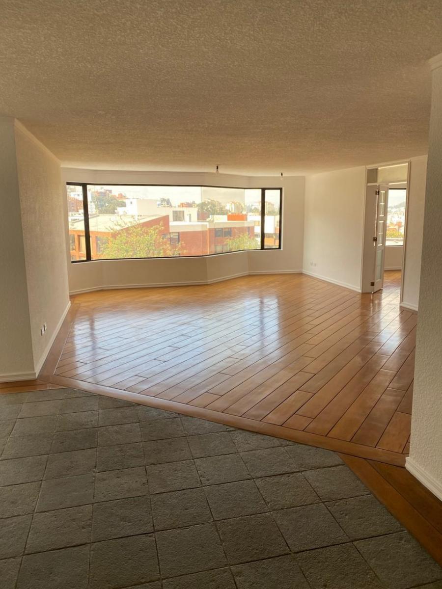Venta o Renta Departamento Antiguo Quito Tennis — imagen 6