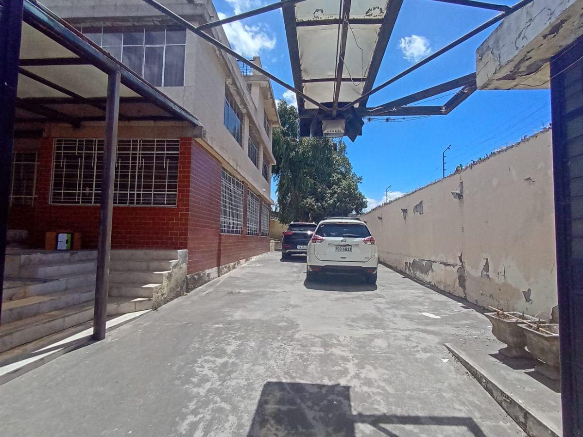 Venta Casa Rentera Sector Pomasqui — imagen 2