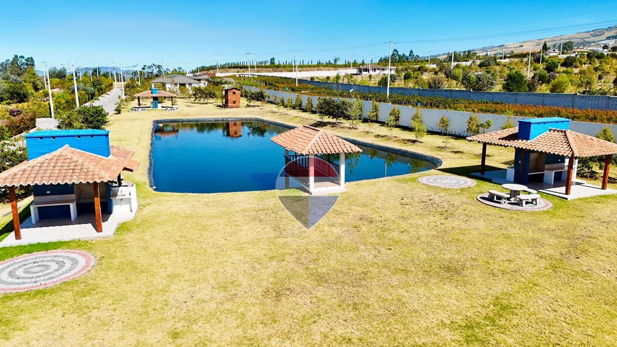 Terreno en Venta 800 m² Urb. Alhambra - Tabacundo — imagen 3