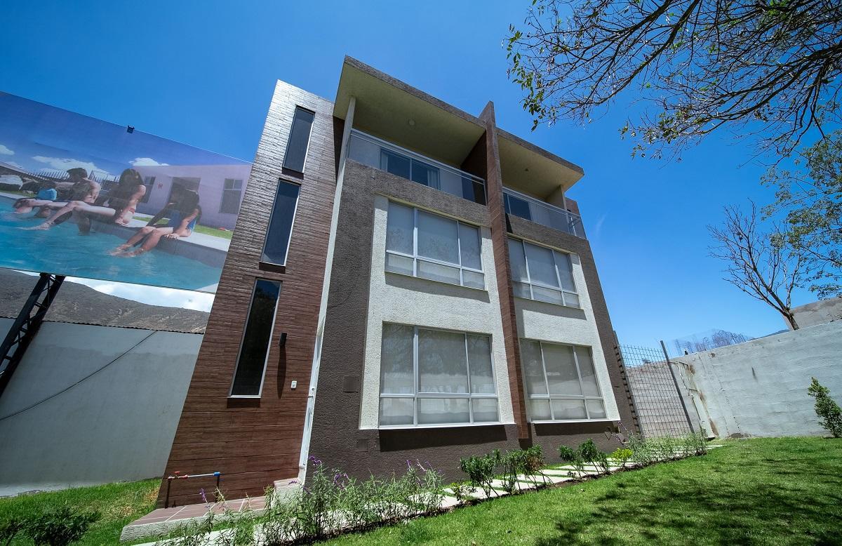El Limonar Casas Vip con Piscina Pomasqui — imagen 10