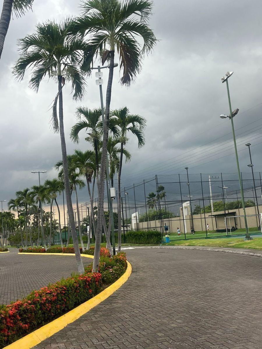 Samborondón Km 7 Laguna del Sol Terreno Al Lago en Venta, Guayas — imagen 5