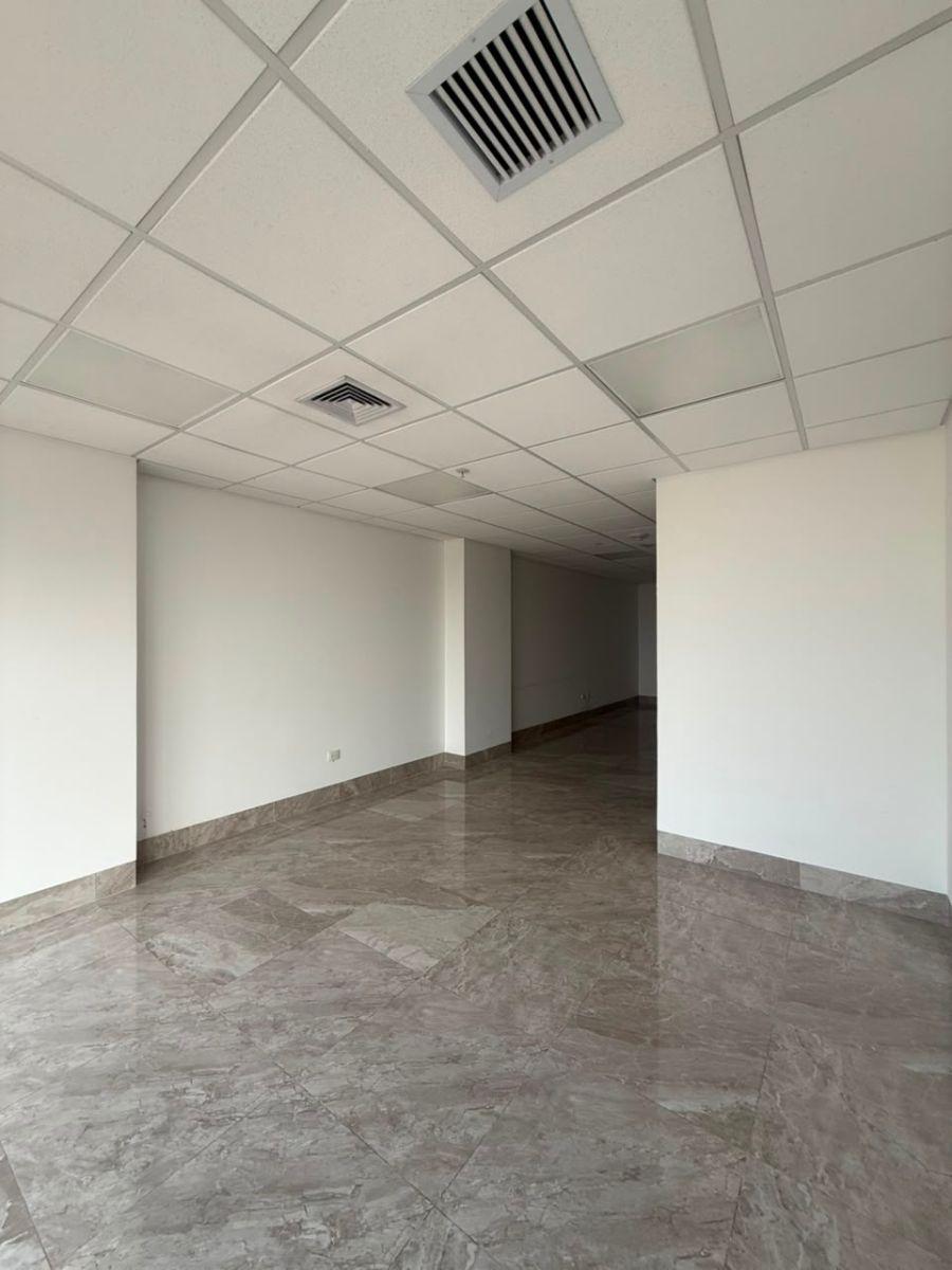 Oficina en Venta edificio Platinum, Guayas — imagen 3