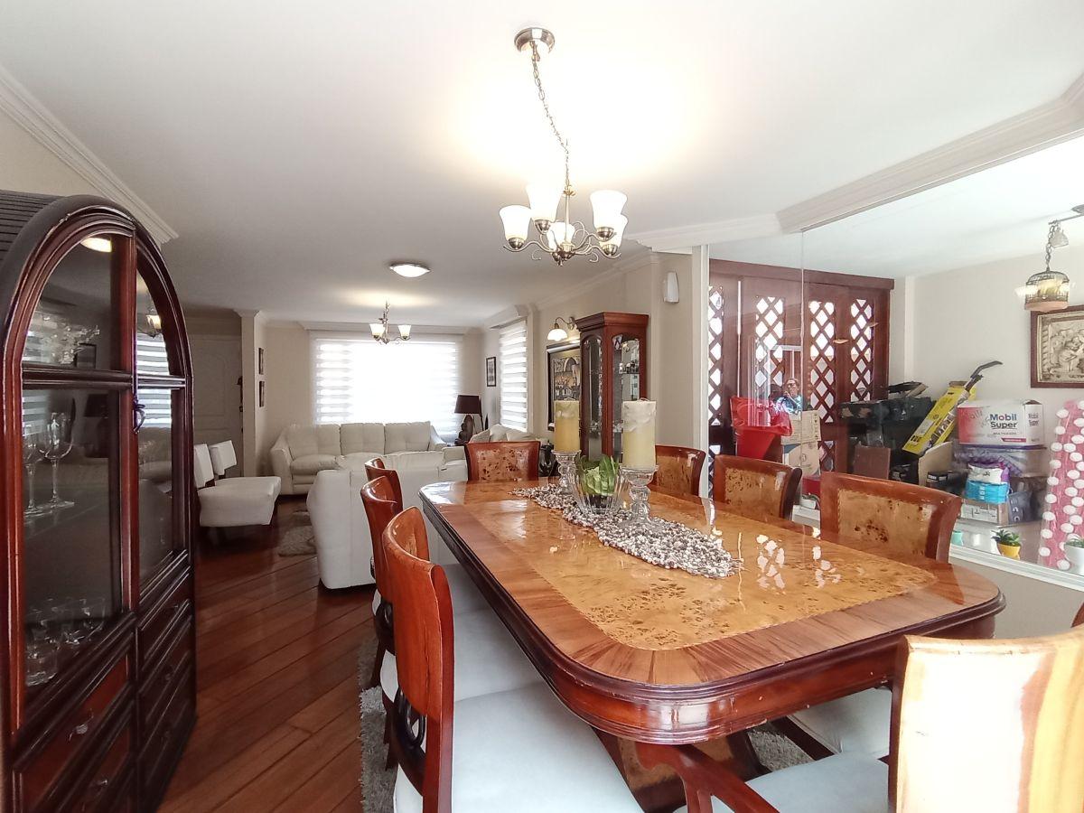 Hermosa Casa de 220 m² con 4 Dorm. en Venta en Amagasí — imagen 5