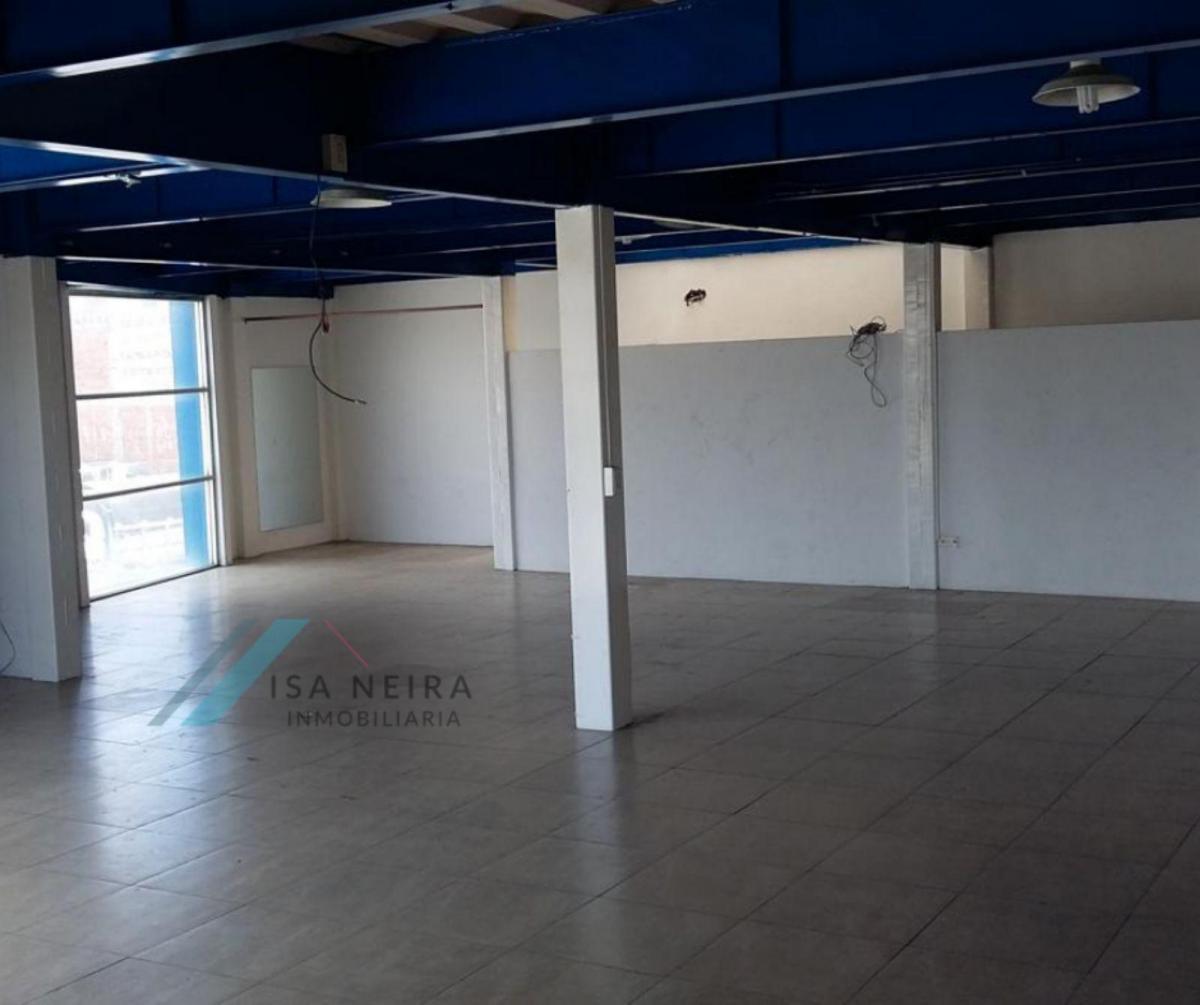 Local Comercial - El Batán, Azuay — imagen 2
