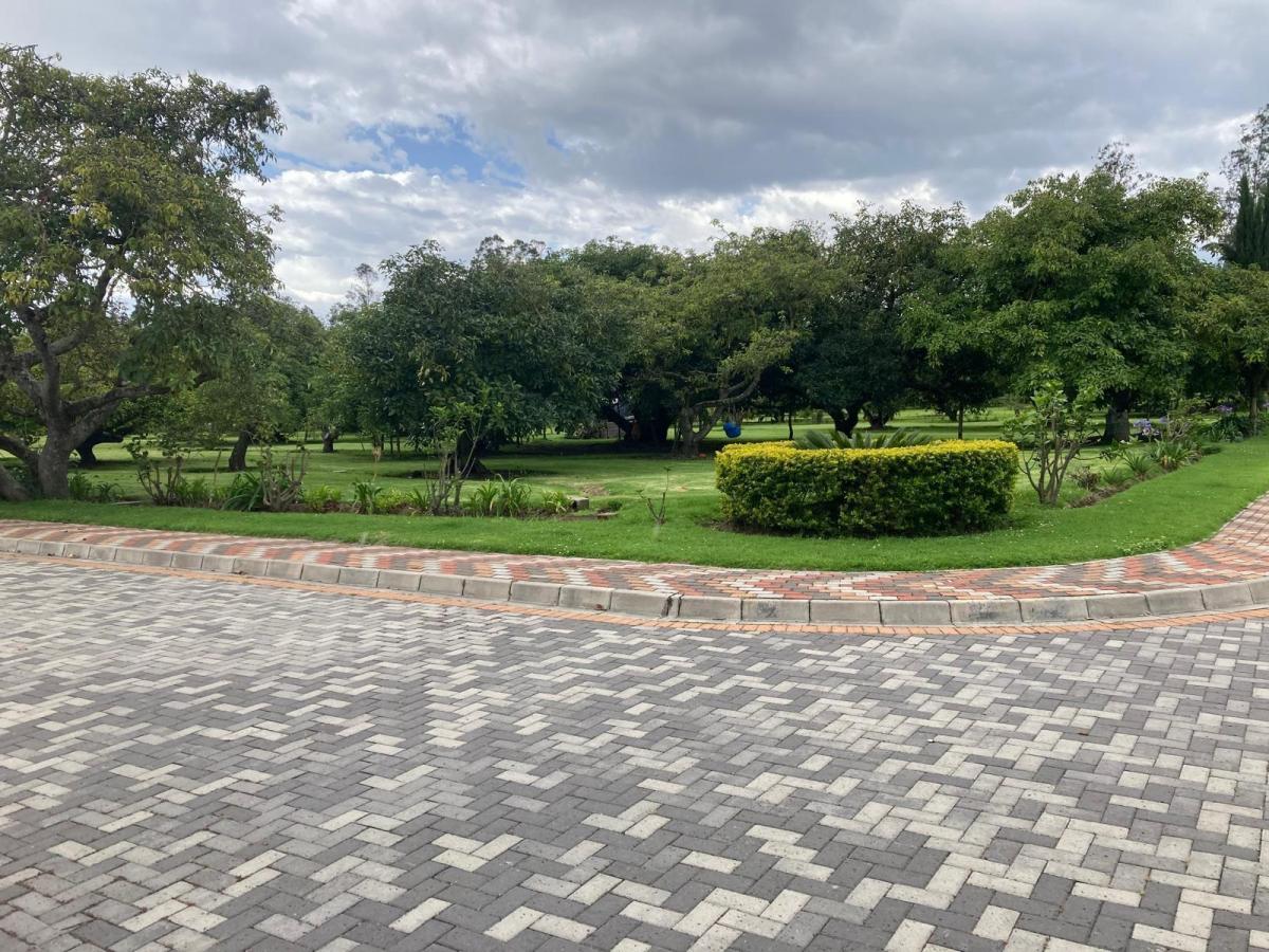 Puembo Venta Terreno 1250 m², Dentro de Urbanización, Tenemos Lotes Mas Grandes — imagen 7