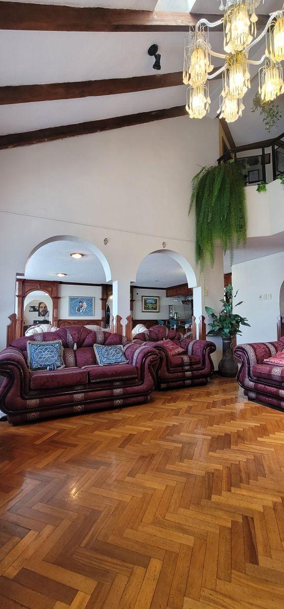 Casa Rentera de Venta en La Vicentina, Quito — imagen 8