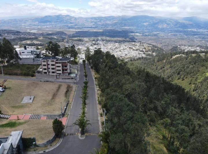 Terreno en Venta 414 m² en Urbanización Montecarlo. Amagasí del Inca — imagen 1