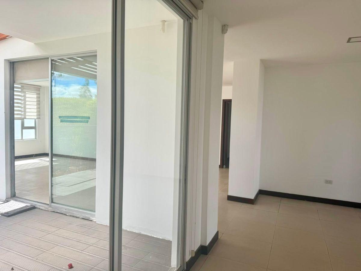 Casa de Lujo en Venta o Renta en Zona Miravalle — imagen 8