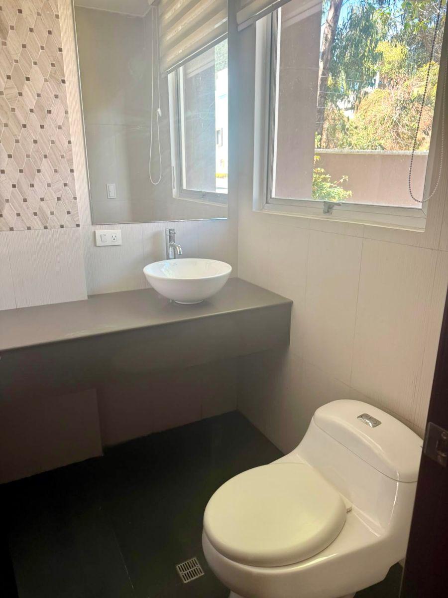 Casa de Lujo en Venta o Renta en Zona Miravalle — imagen 2
