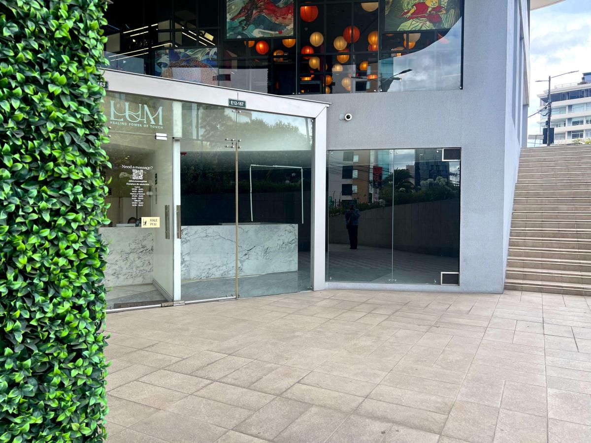 Local Comercial 4 de Venta - Edificio Yoo Quito — imagen 7