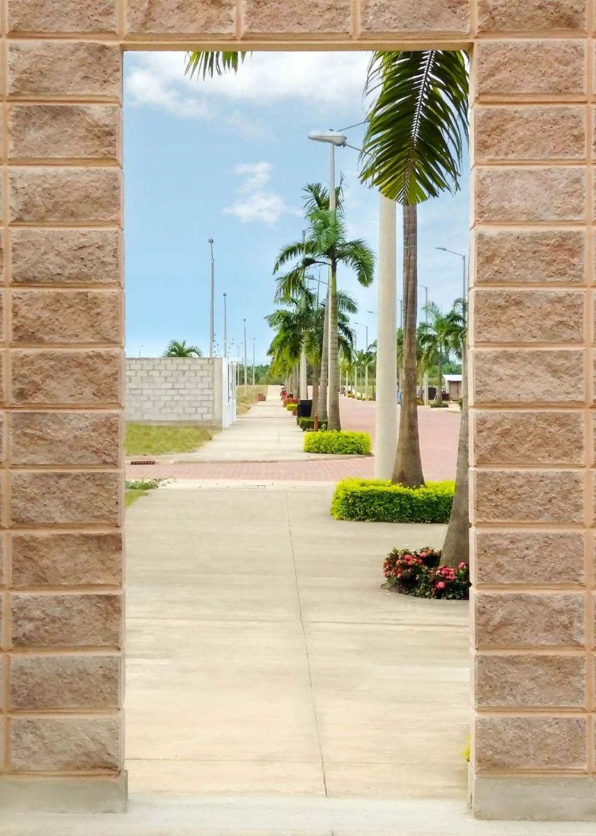 Terreno en Venta Urbanizacion Zhara Pasaje, El Oro — imagen 5