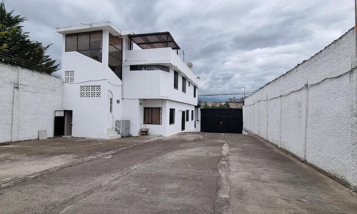 Casa en venta en Ambato, Tungurahua