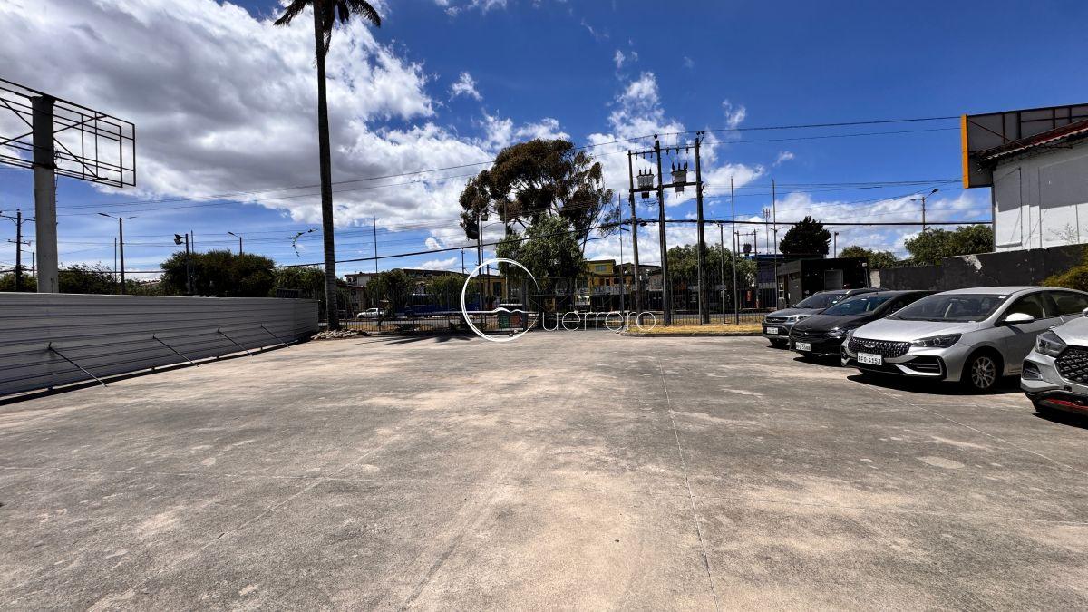 En Venta Espectacular Lote Para Proyectos Estratégicamente Ubicado (Galo Plaza Lasso - Labrador) — imagen 3