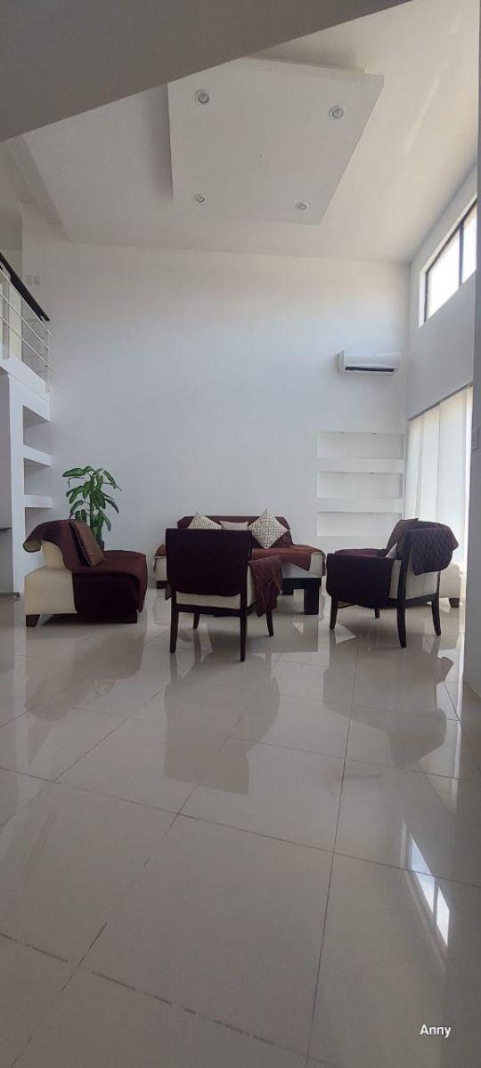 Casa de 378 m² con 3 Dorm. en Venta en Playa Murciélago, Manabí — imagen 7