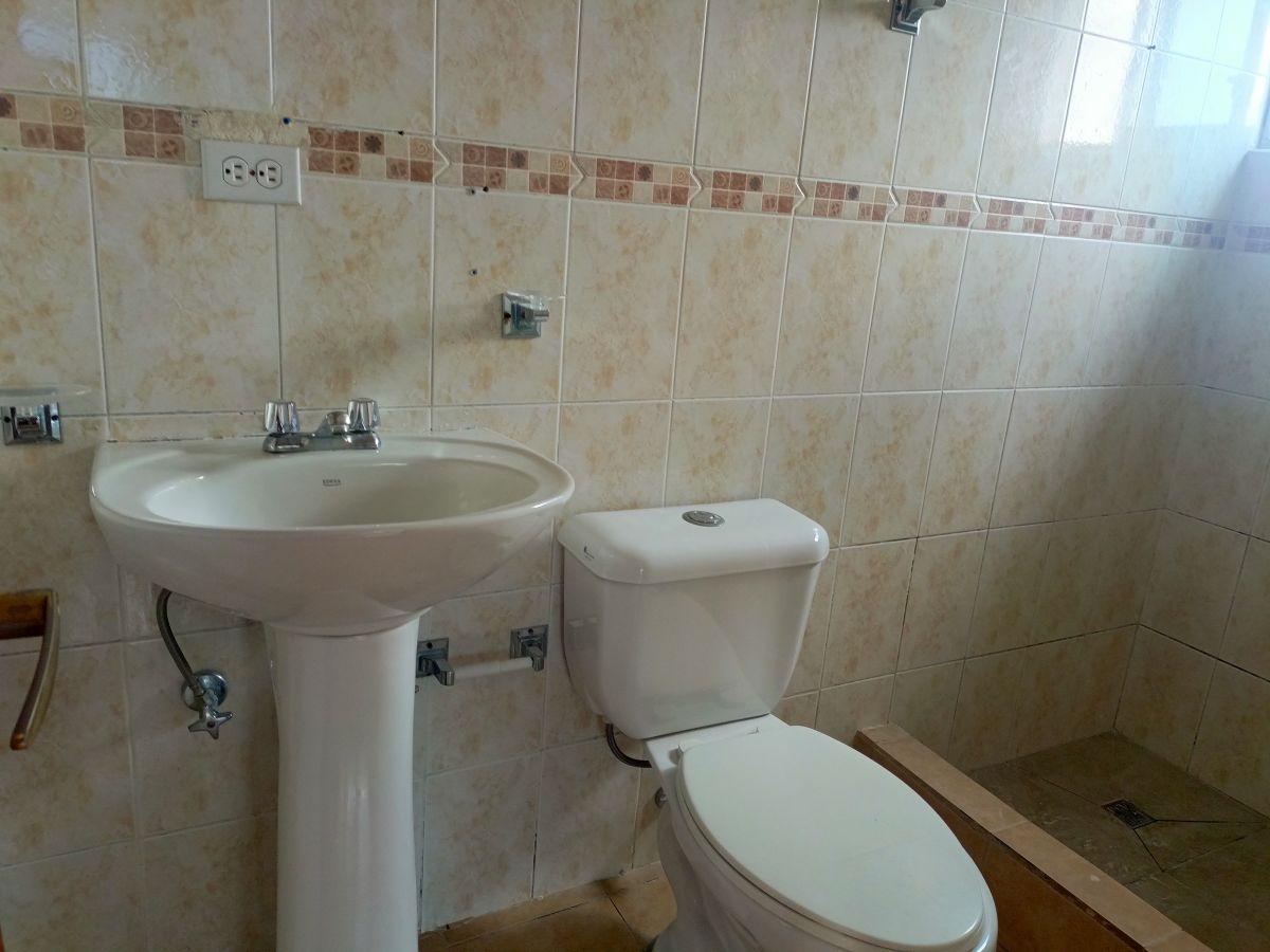 2 Unidades de Departamentos en Venta Sector Kennedy. de Oportunidad 2 X 1 — imagen 4