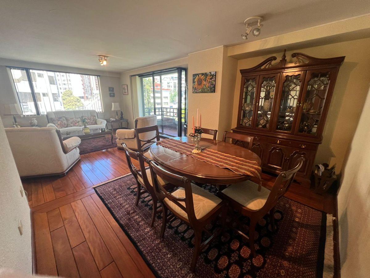 Departamento de 2 Habitaciones en Venta, Cerca Al Centro Comercial El Bosque — imagen 2