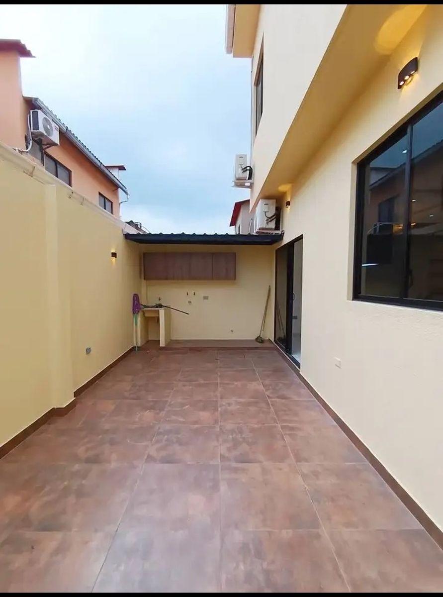 Exclusiva Propiedad en Venta Urbanización Bona Terra. via Salitre Sector C. C El Dorado, Guayas — imagen 3