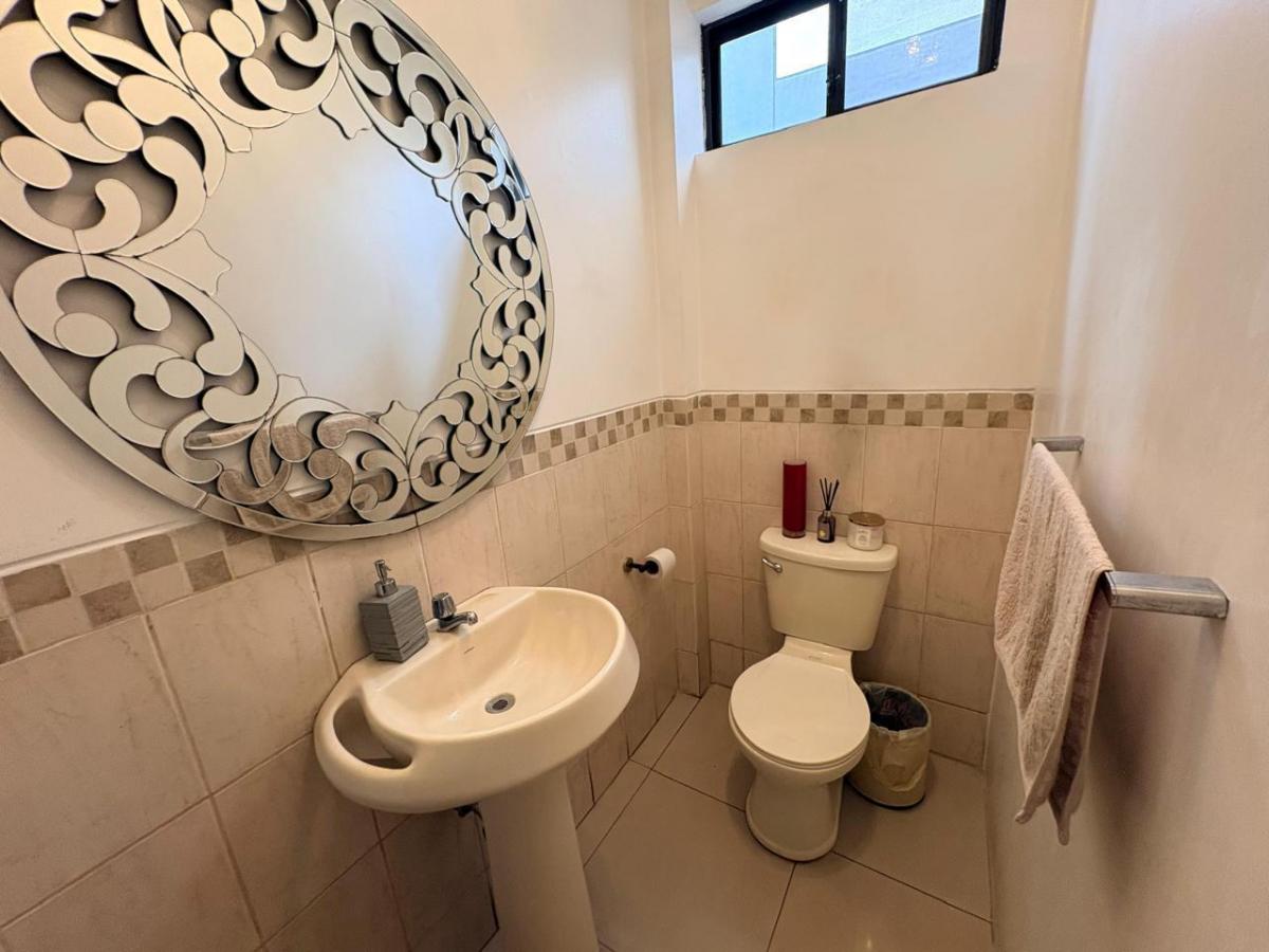 Casa en Venta – Villa Club, Etapa Floral , Guayas — imagen 3