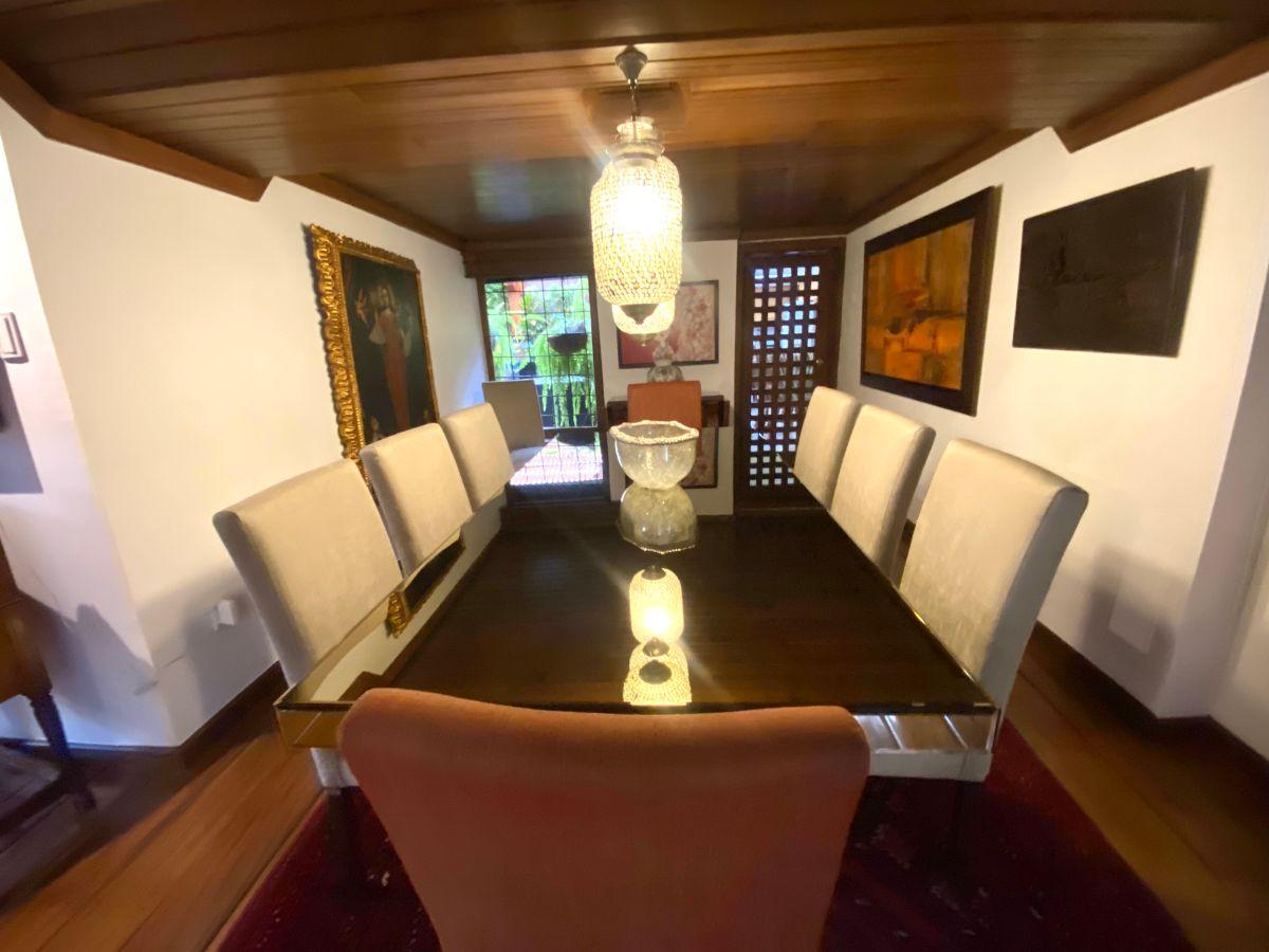 Vendo Fabulosa Casa 350 m², Vistas, Terreno y Jardines 1.500 m² Cumbayá — imagen 9