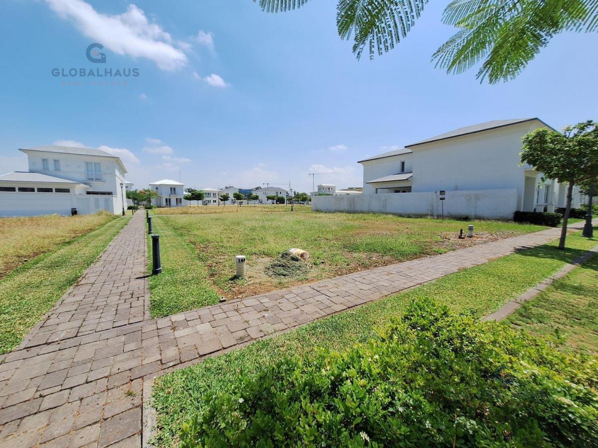 Venta Terreno Esquinero Urb. Aires Norte, Samborondón, 255 m². V. O. Guayas — imagen 10