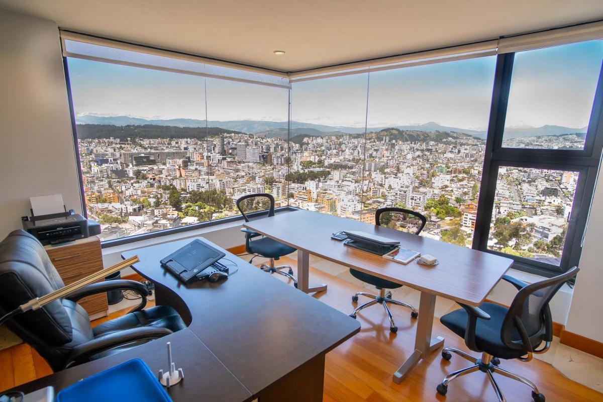 Departamento en Venta 340 m² El Bosque Quito — imagen 3