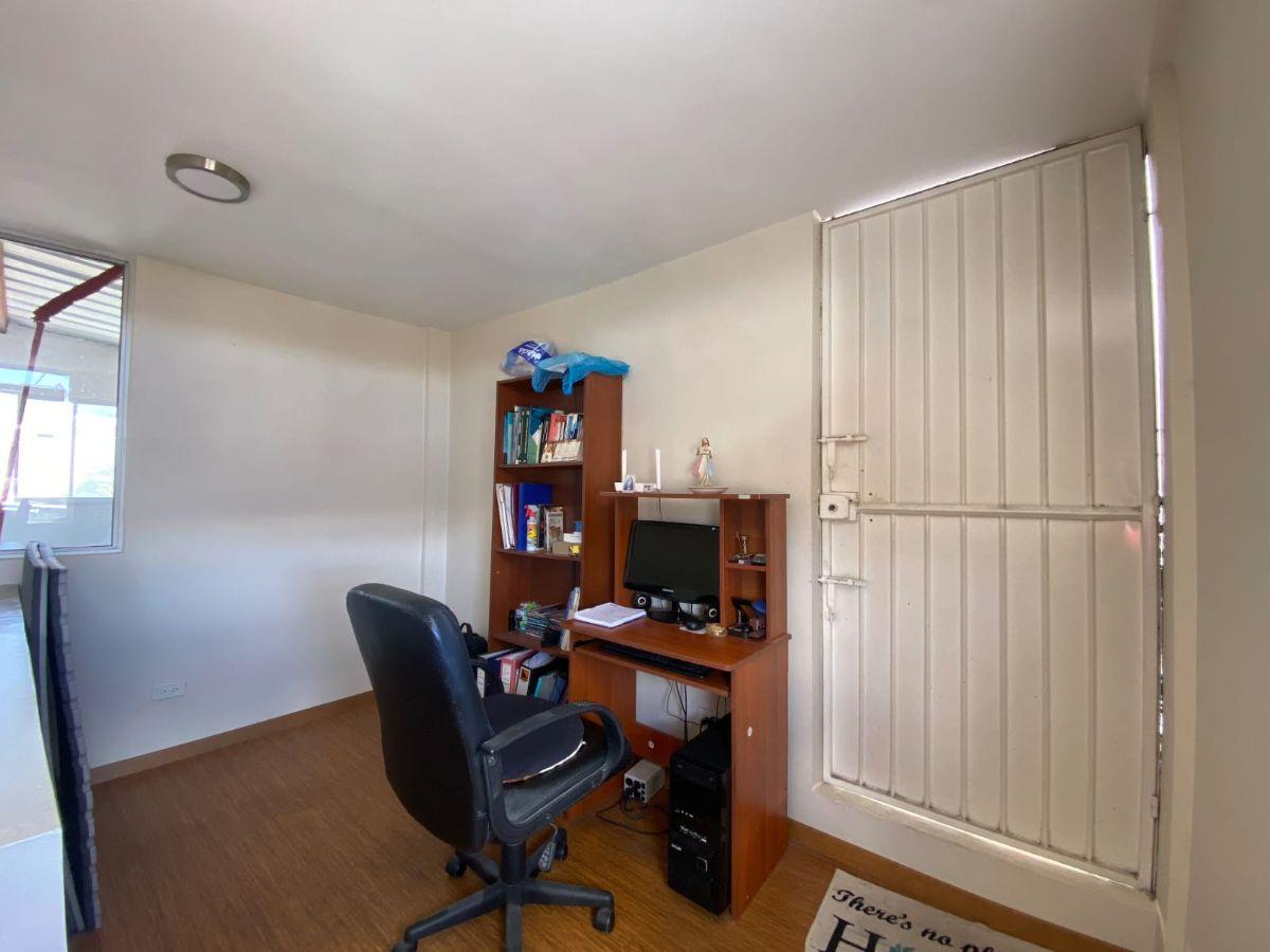 Casa en Venta Urb Mastodontes - Carcelen — imagen 3