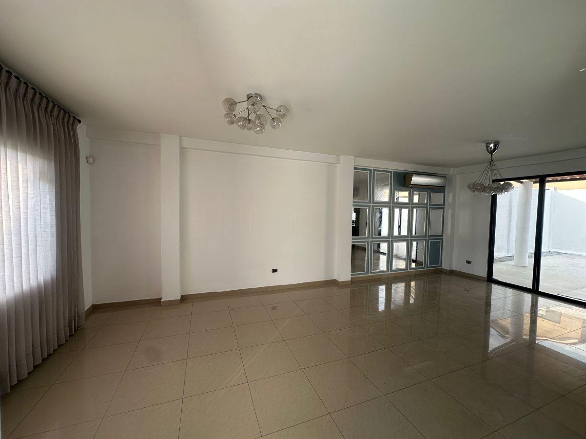 Venta de Casa en Ciudad Celeste Etapa La Península/samborondon, Guayas — imagen 9