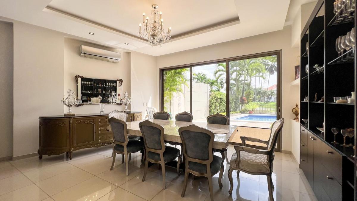 Casa en Venta Urb. Laguna del Sol, Guayas — imagen 8