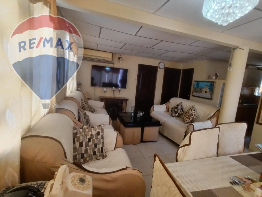 Venta de Casa Una Planta, en Cdla. Floresta 1, Sur de Guayaquil - J. Moncada, Guayas — imagen 8