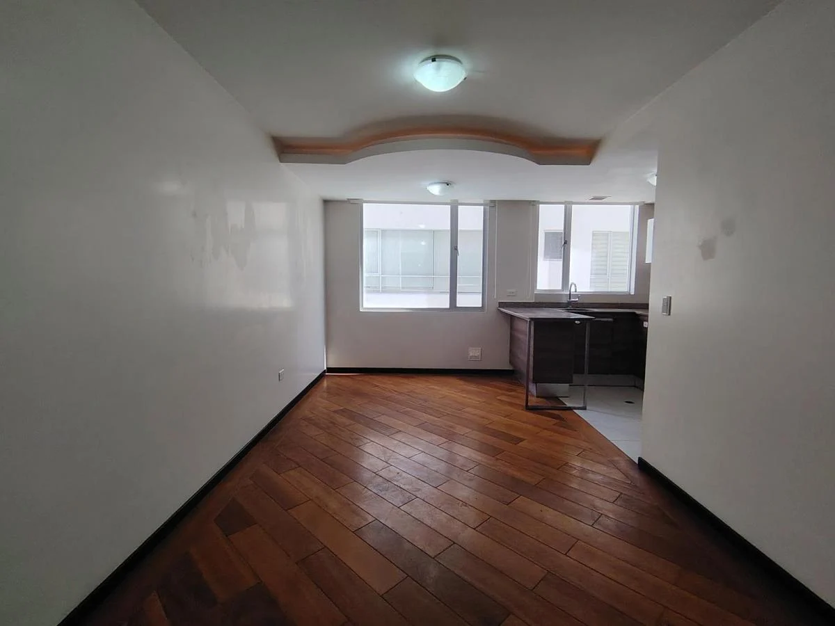 Venta Suite con Parqueadero - La Carolina — imagen 5