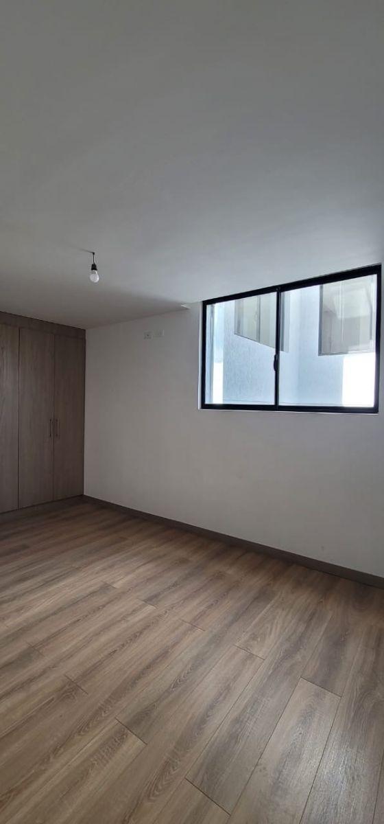 Departamento en Venta de Tres Dorm. por Estrenar en Pusuqui — imagen 3