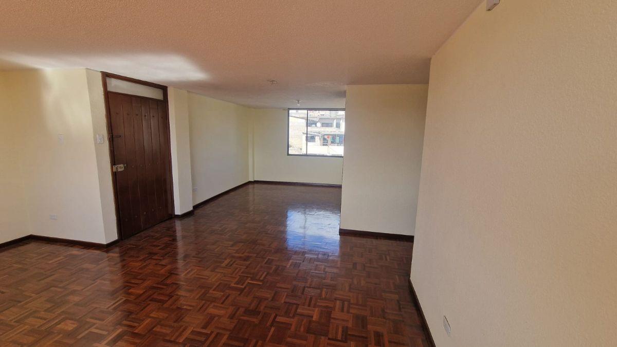 Urgente Vendo Departamento Remodelado Sector Cotocollao — imagen 6