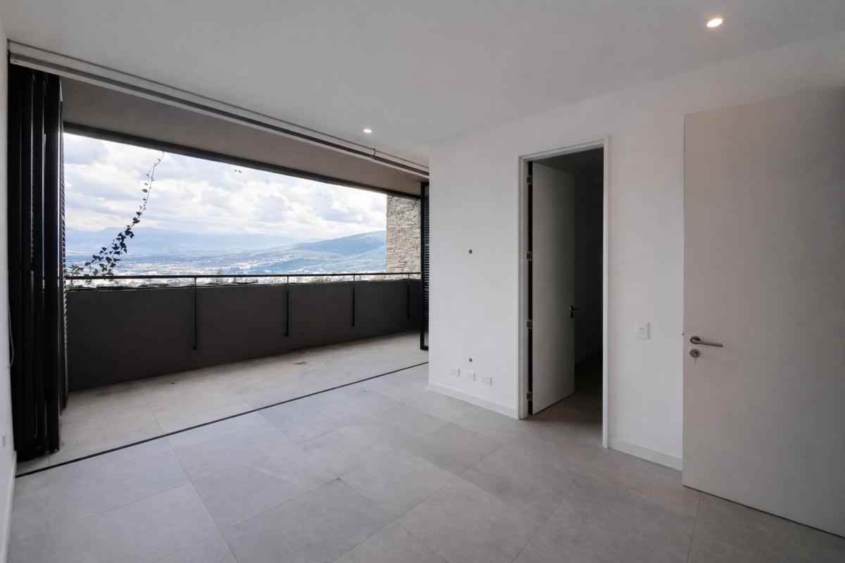 Venta de Departamento con Terraza en Aquarela Cumbayá 3 Hab — imagen 9