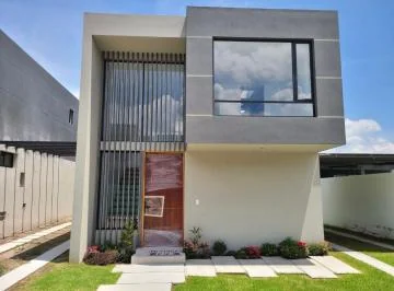 Tumbaco - Casas en Venta — imagen 5